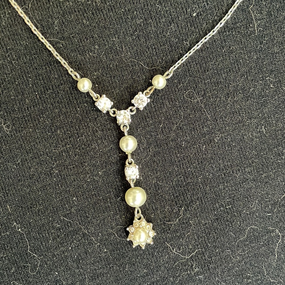 Necklace - Picture 2 of 4